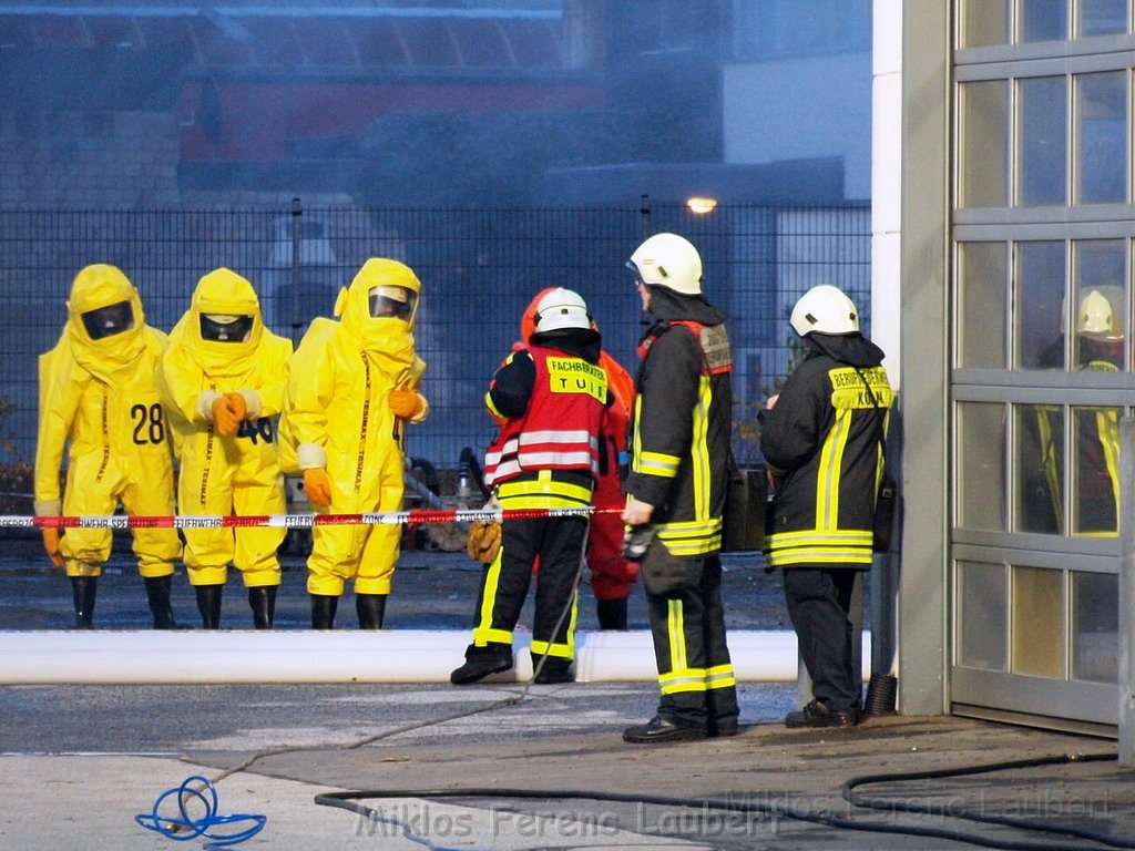 Saureaustritt Koeln Loevenich Daimlerstr P298.JPG